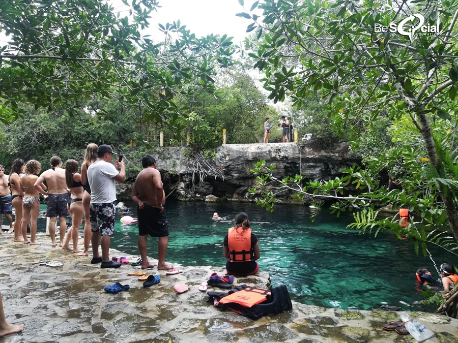 cenote-cristalino-riviera-maya-mexico